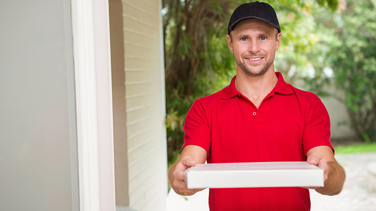 delivery pizza man